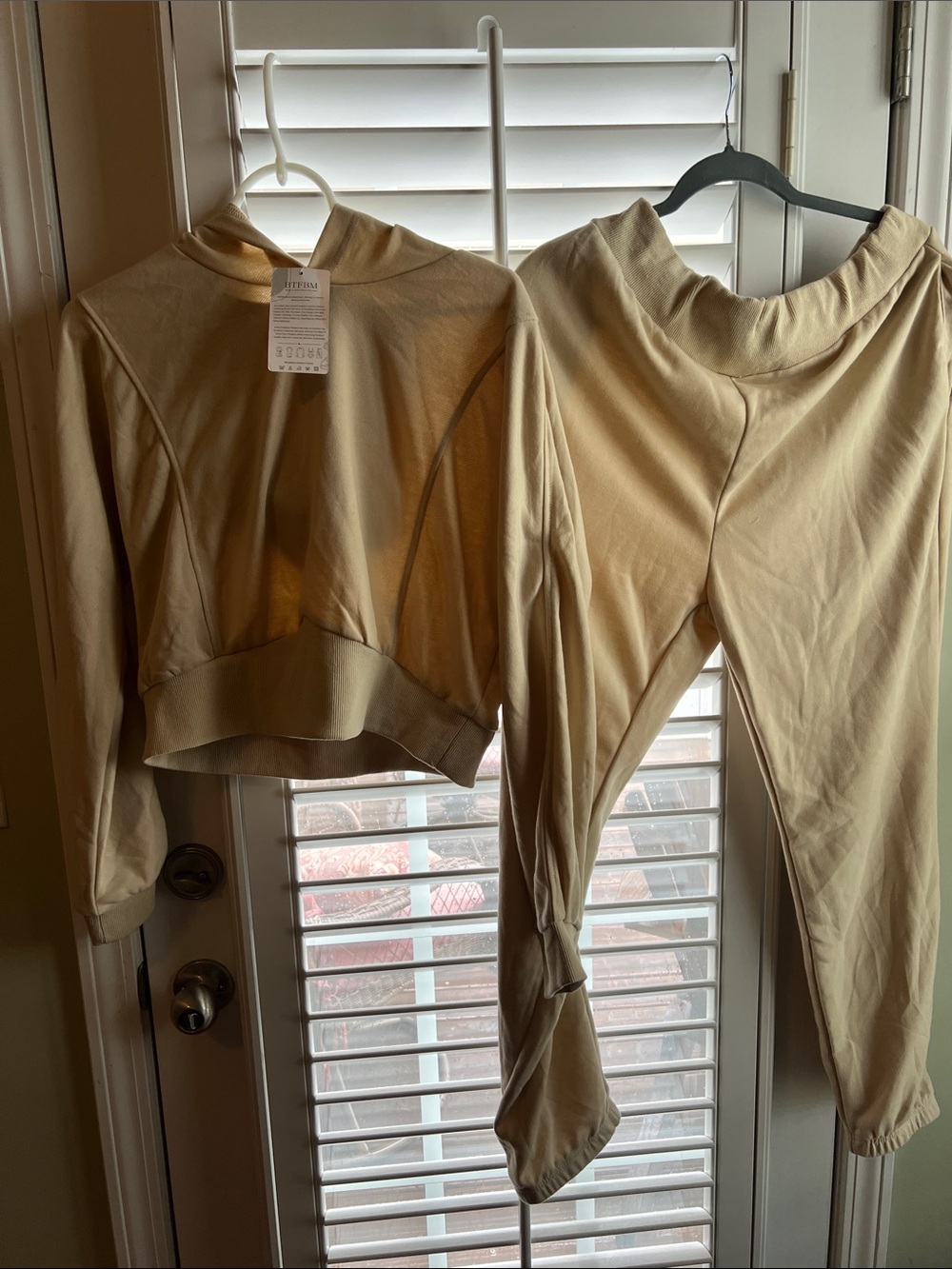 Women's Beige High-Rise Lounge Pants & Crop Top Set